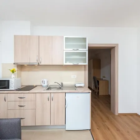 In With Sea View, Balcony, Air Conditioning, Wifi 4979-2 Cavtat