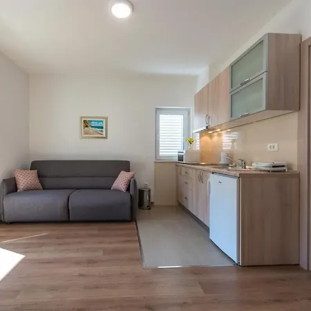 In With Sea View, Balcony, Air Conditioning, Wifi 4979-2 *