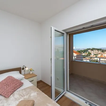 In With Sea View, Balcony, Air Conditioning, Wifi 4979-2